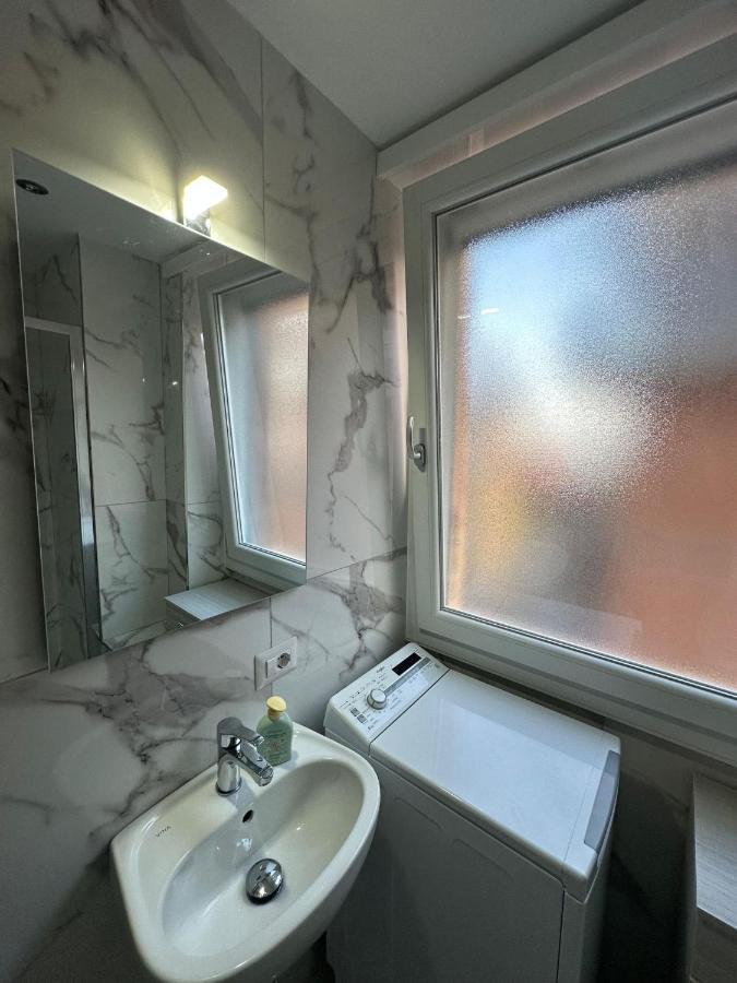 Al Porto Di Roma B&B Lido di Ostia Eksteriør bilde