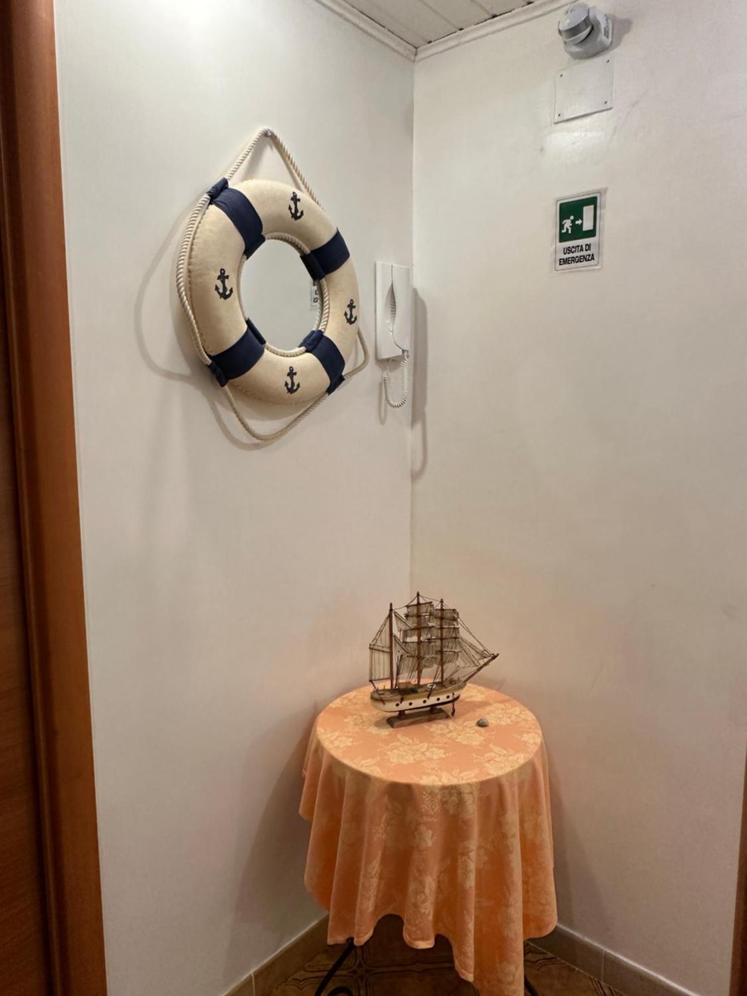 Al Porto Di Roma B&B Lido di Ostia Eksteriør bilde